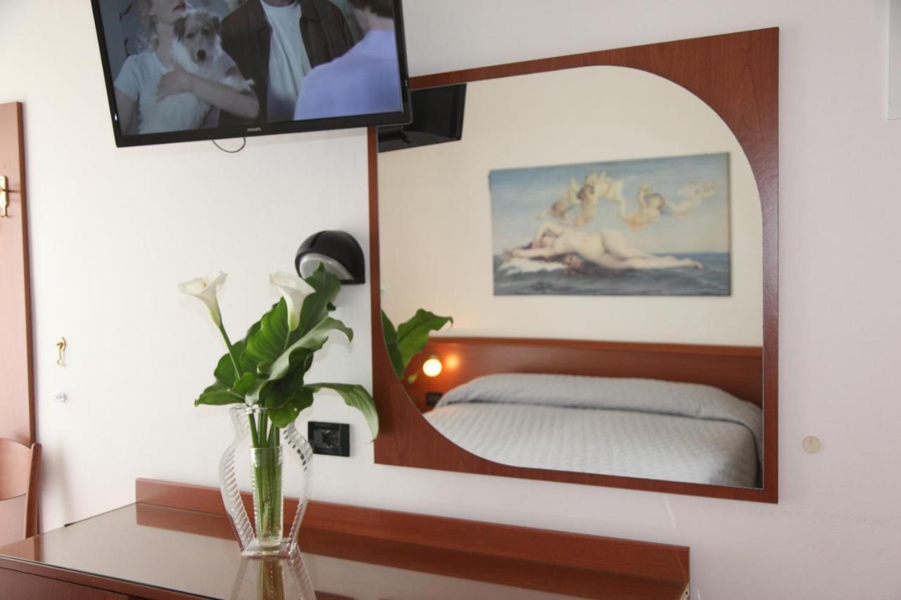 ביביונה Hotel Gran Venere Beach 3 Superior מראה חיצוני תמונה